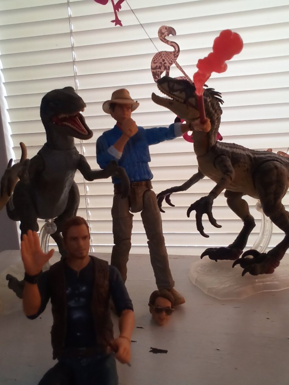 Jurassic Park Amber Series - Picture 4 of 12